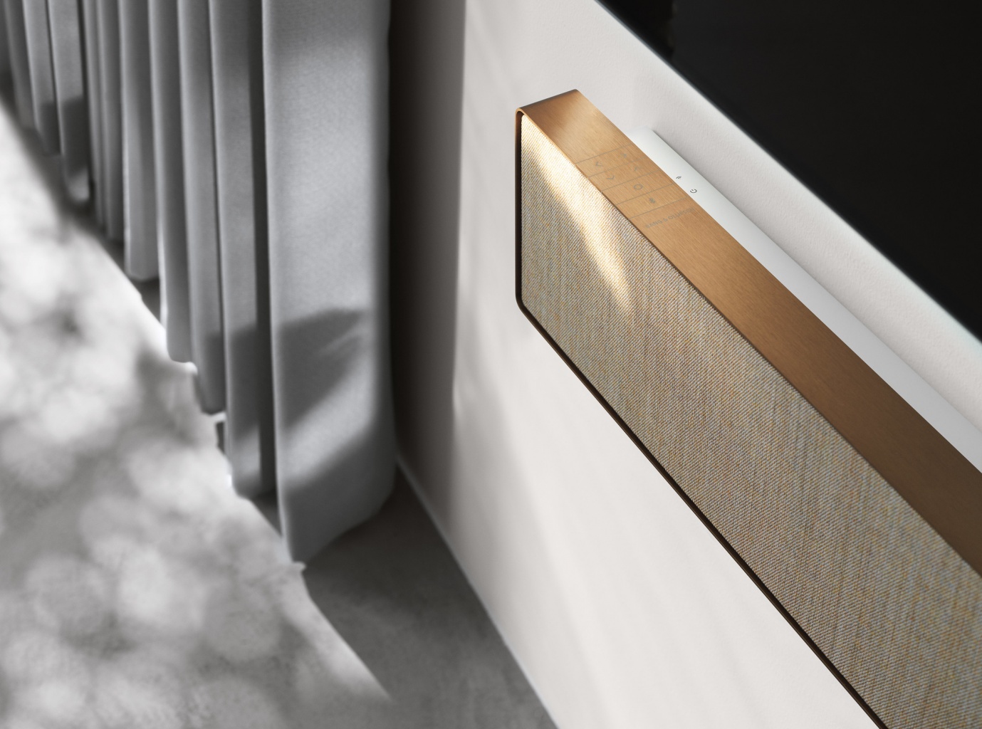 bang-olufsen-beosound-stage-02.jpg bang-olufsen-beosound-stage-02.jpg