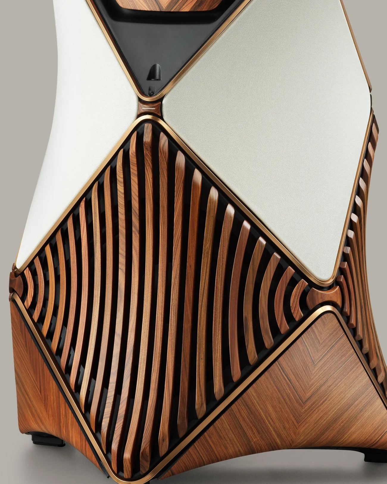 Beolab 90 Monarch Edition Beolab 90 Monarch Edition